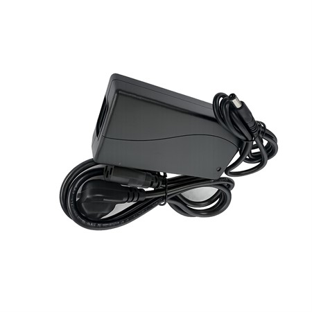 Laddare till batteri 5716